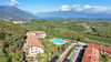 Appartamento con vista lago in residence con piscina a Puegnago del Garda