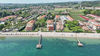 Bilocale ristrutturato in esclusivo residence direttamente a lago a Manerba del Garda
