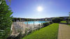 Luminoso bilocale con ampio balcone in residence con piscina a Padenghe sul Garda