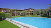 Trilocale con terrazzo in residence con piscina a Padenghe sul Garda