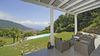 Villa singola vista lago, recentemente ristrutturata, con piscina panoramica e ampio parco in vendita a Salò