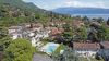 Elegante trilocale con terrazza e garage, in residence con piscina, in vendita a Barbarano di Salò