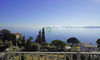 Elegante trilocale con vista lago in vendita a Gardone Riviera