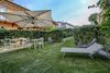 Elegante quadrilocale con giardino in dimora d'epoca in vendita a San Felice del Benaco