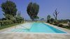 Sirmione, appartamento con piscina fronte lago in vendita