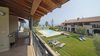 Sirmione, appartamento con piscina fronte lago in vendita